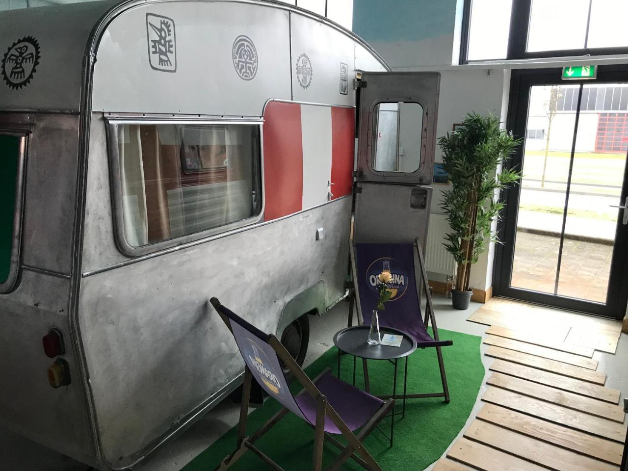 Hafentraum Indoorcampinghostel 不莱梅 外观 照片